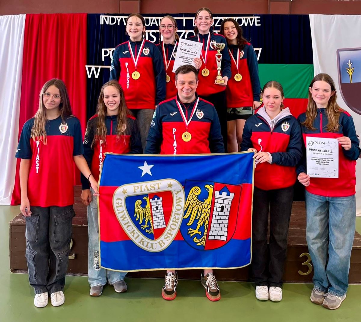 Szpadzistki Piasta odniosły sukces na Mistrzostwach Polski młodzików!