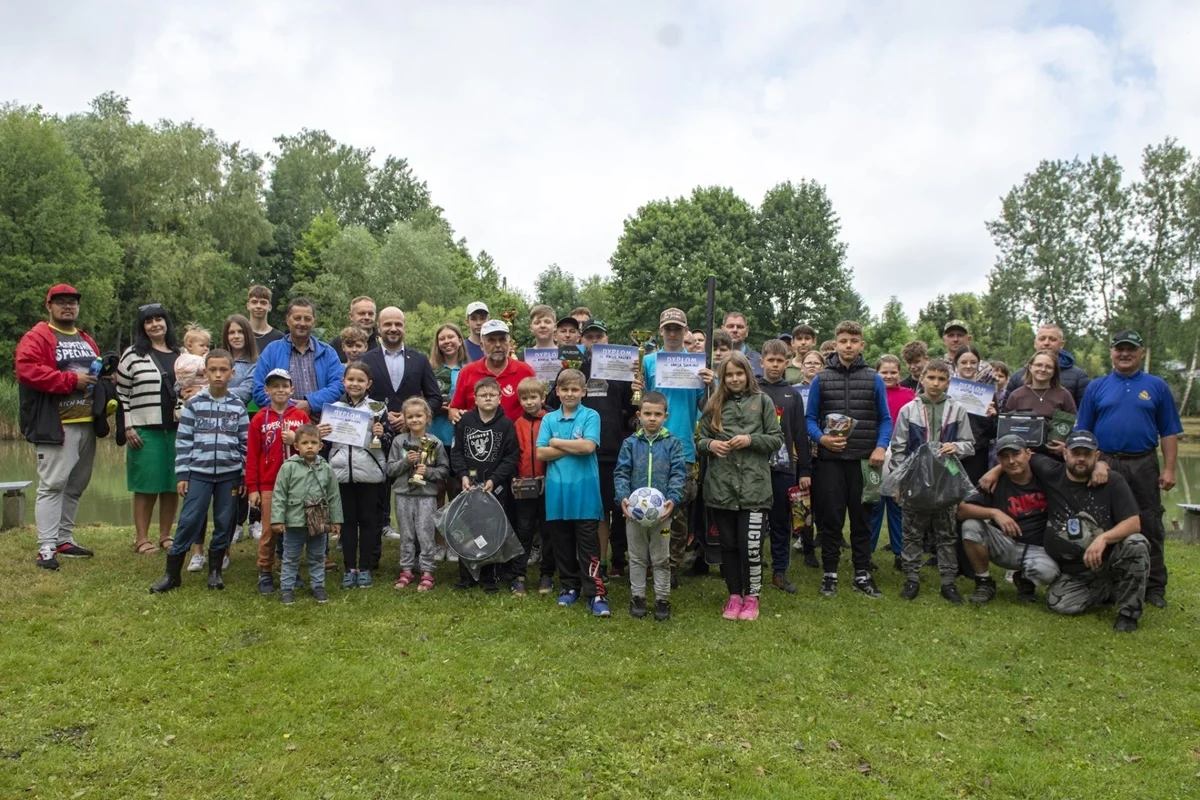 Wędkarski Dzień Dziecka na stawie "Łan". Uczestnicy złowili razem 25,5 kg ryb!