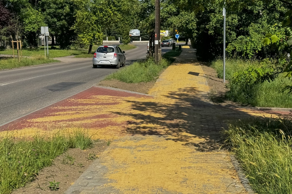 Śródmieście, Rozbark i Łagiewniki: Przebudowa chodników za 1 mln zł w pełnym rozkwicie