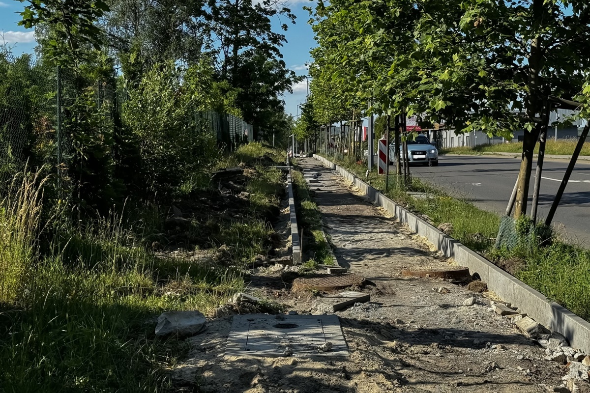 Śródmieście, Rozbark i Łagiewniki: Przebudowa chodników za 1 mln zł w pełnym rozkwicie