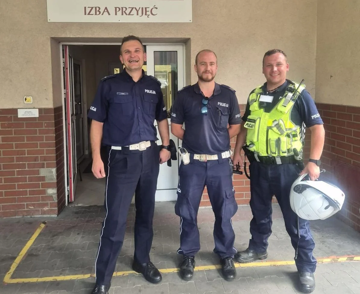 Bytomscy policjanci eskortowali rodzącą kobietę do szpitala