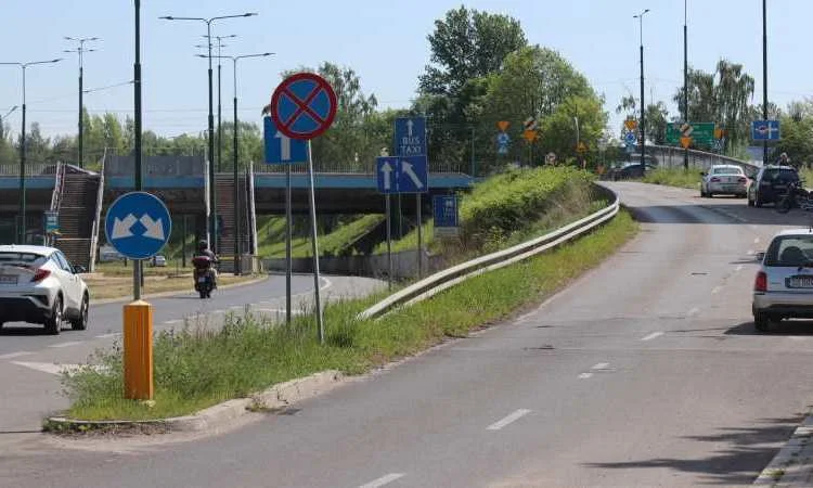 Uwaga kierowcy! Rozpoczęto kolejny etap robót na wiadukcie nad ul. 3 Maja