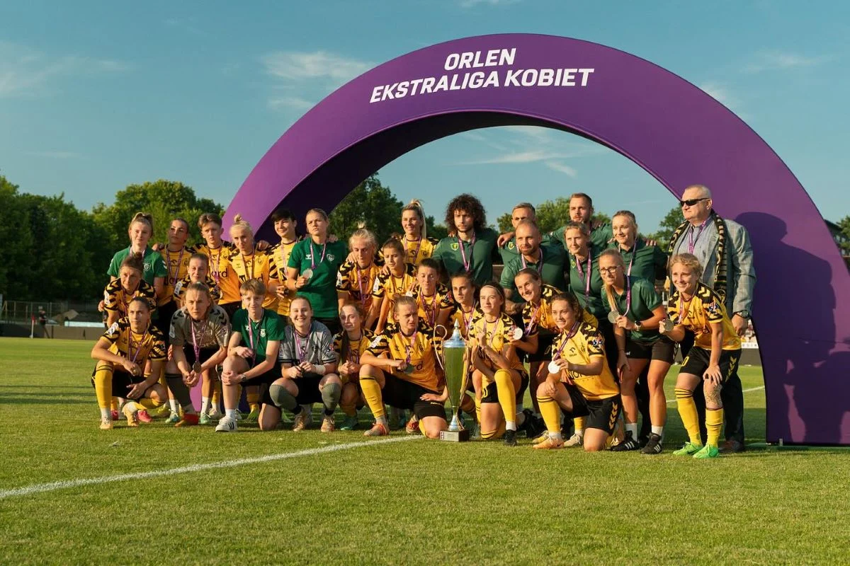 Piłkarki GKS Katowice wicemistrzyniami Polski w sezonie 2023/2024!