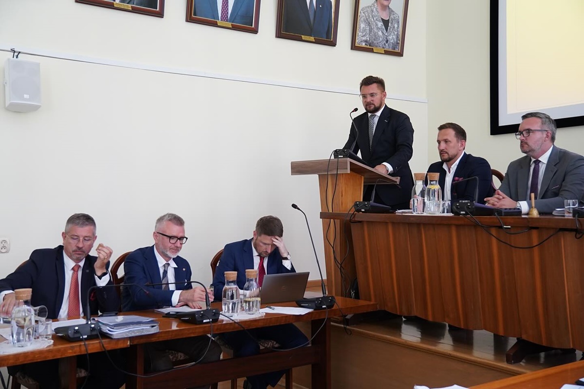 Jednogłośne votum zaufania dla Marcin Krupy po sesji Rady Miasta