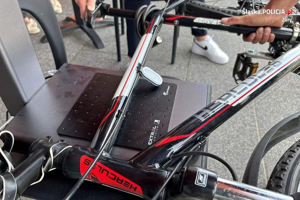 13-latka odzyskała skradzioną hulajnogę dzięki uczciwości 7-latka