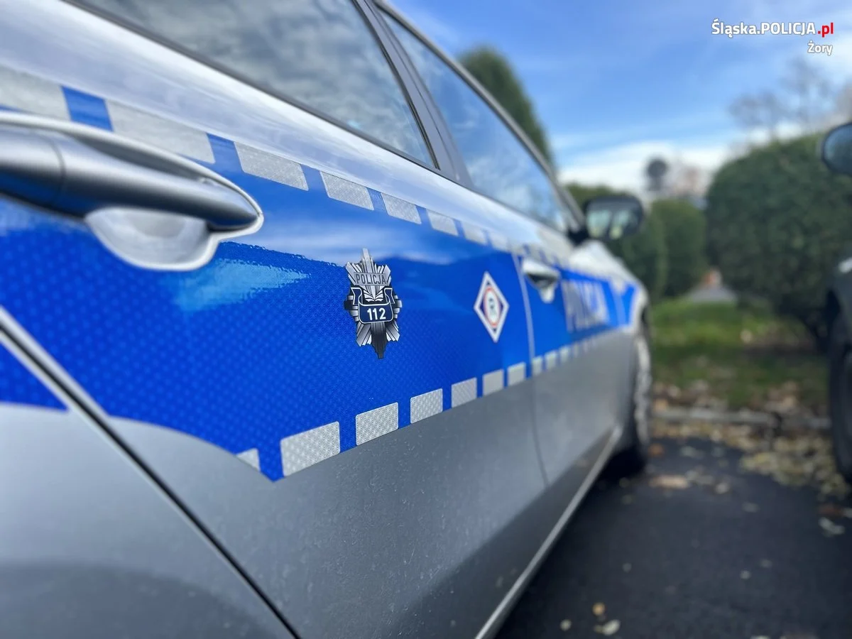 Bohaterska reakcja mieszkanki Żor. Nietrzeźwy kierowca motocykla powstrzymany przed jazdą