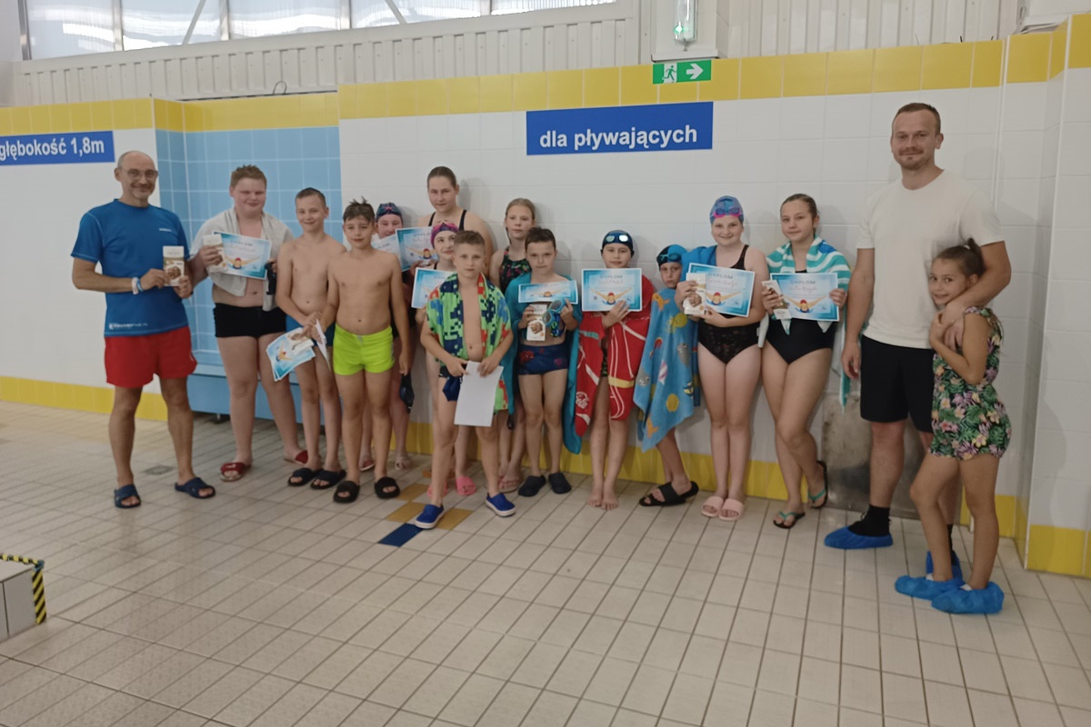 Kolejna edycja zajęć szkółki pływackiej MORiS Chorzów zakończona