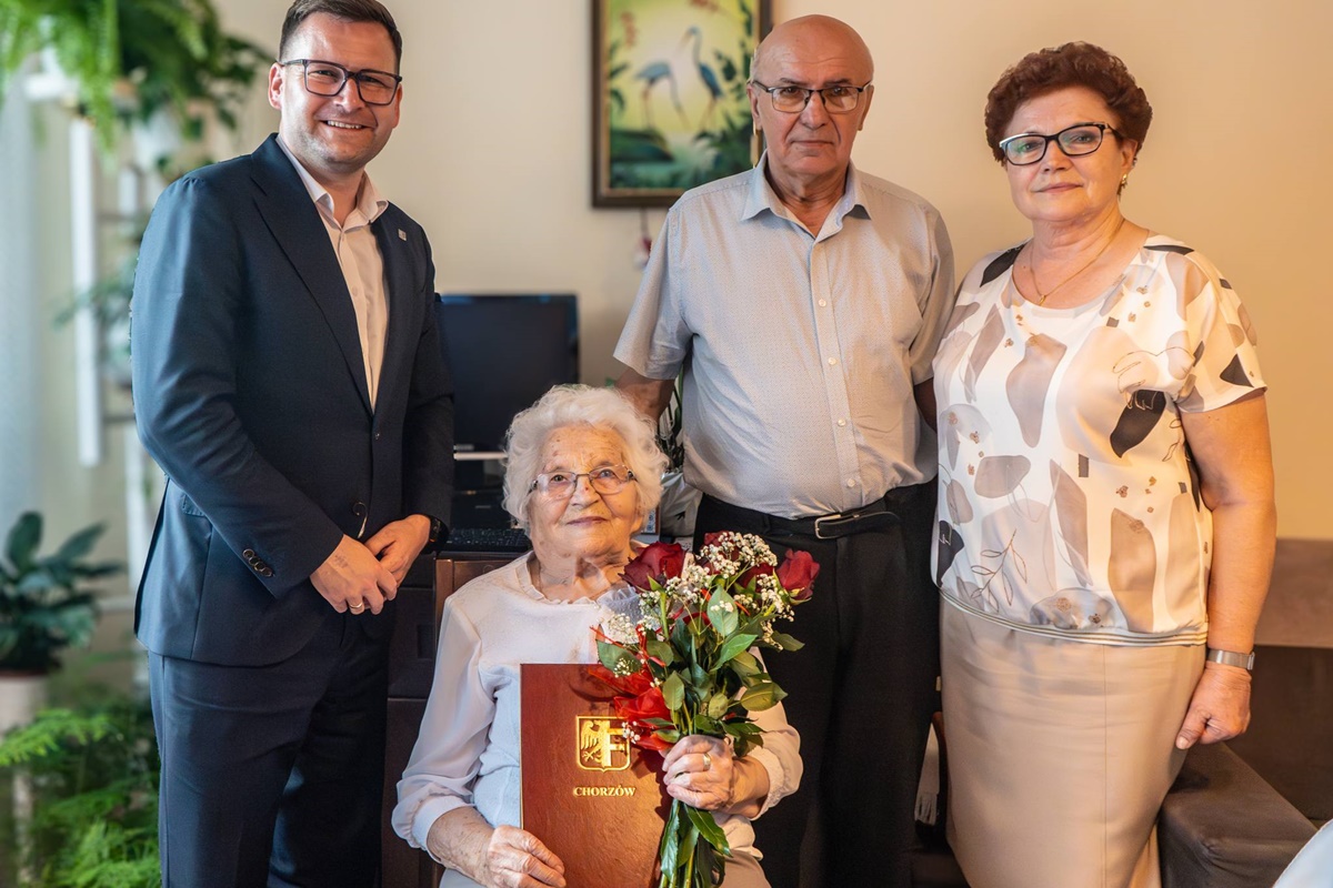 100 urodziny chorzowianki. Doczekała się 18 wnuków, 25 prawnuków i praprawnuka!