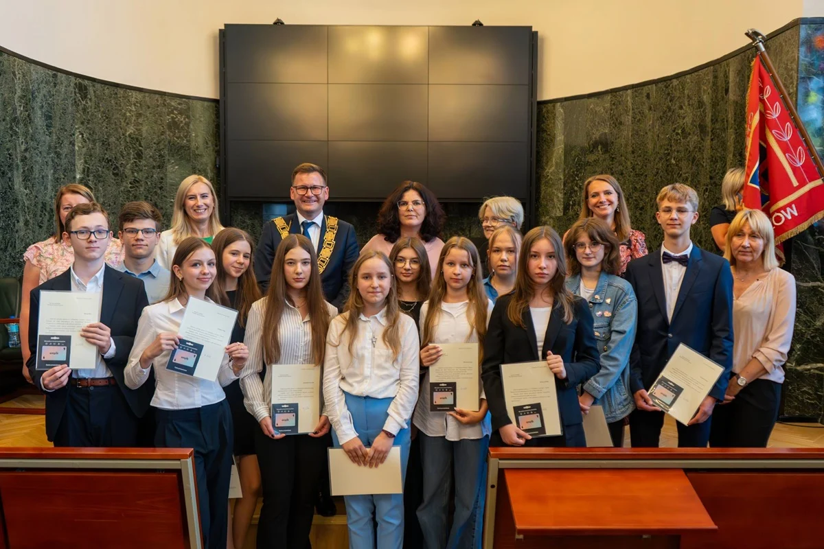 Dumny Chorzów. Wyróżnienia uczniów w konkursach wojewódzkich