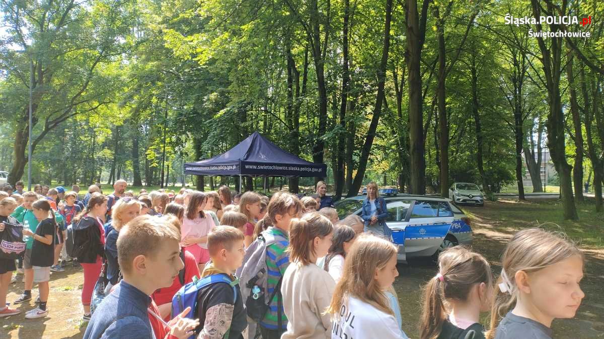 Bezpieczny wypoczynek 30