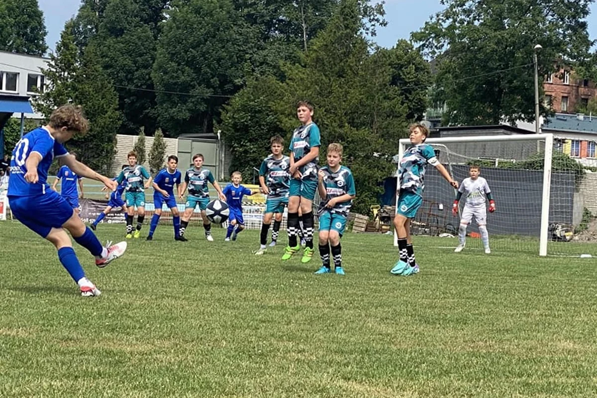 MKS Śląsk Demarko Dominuje Ligę: Spektakularne Zwycięstwo i Mistrzostwo!