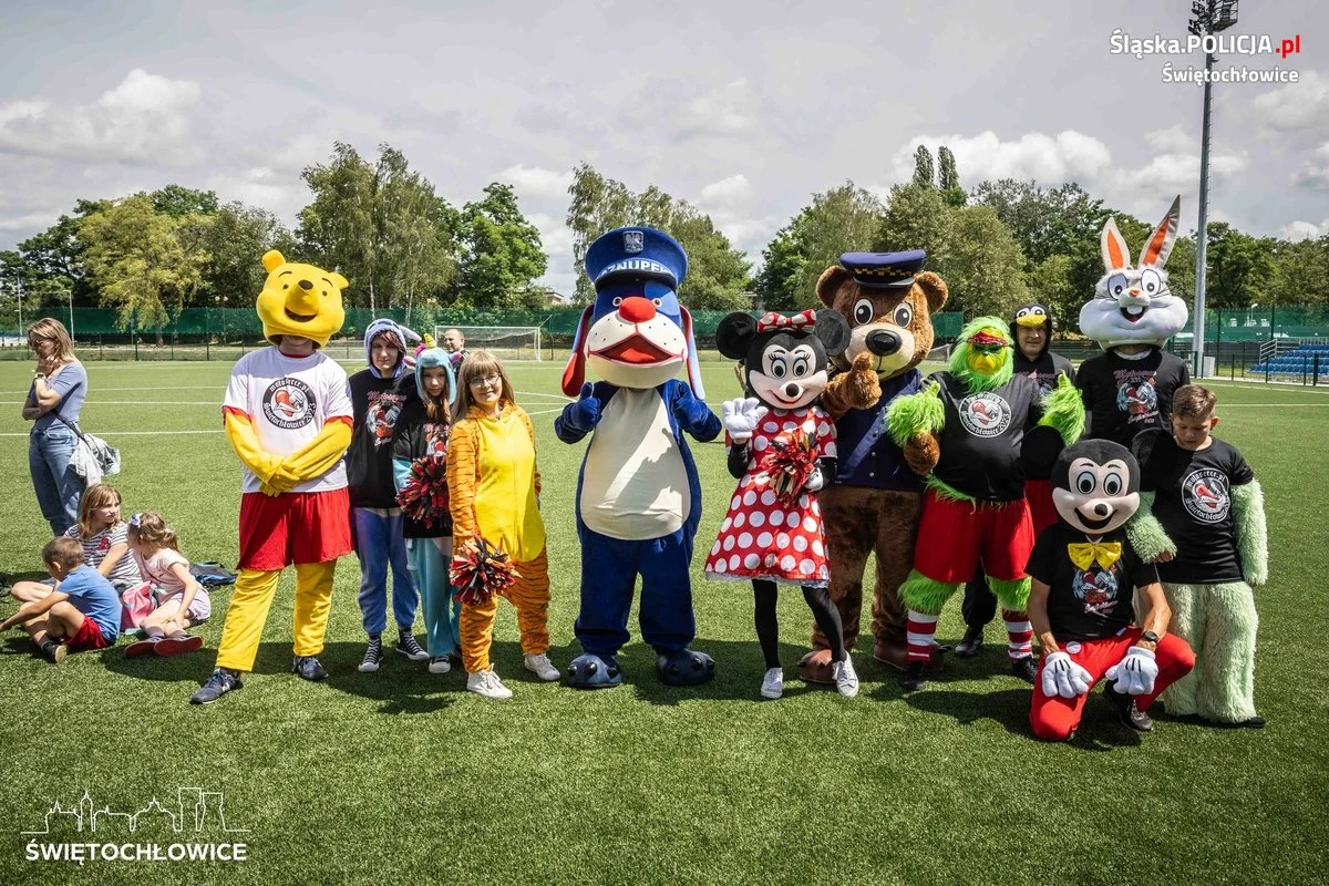 Charytatywny mecz i piknik w Świętochłowicach na rzecz dzieci za nami [FOTO]