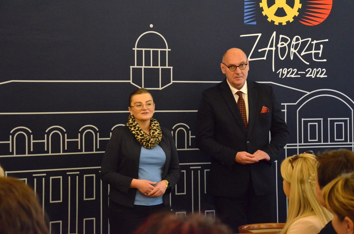 Dyrektorzy podsumowali rok szkolny 2023/2024 w zabrzańskich szkołach podstawowych