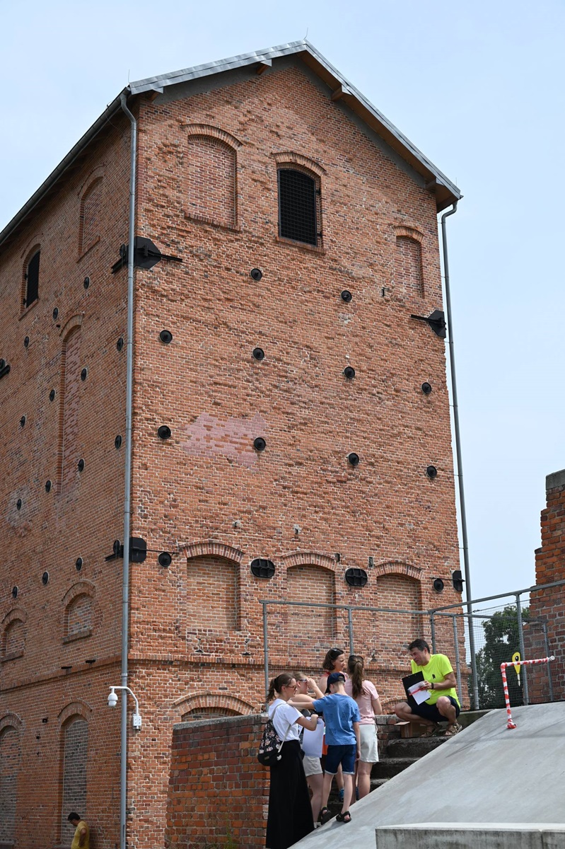 Jadymy z tym koksym 7