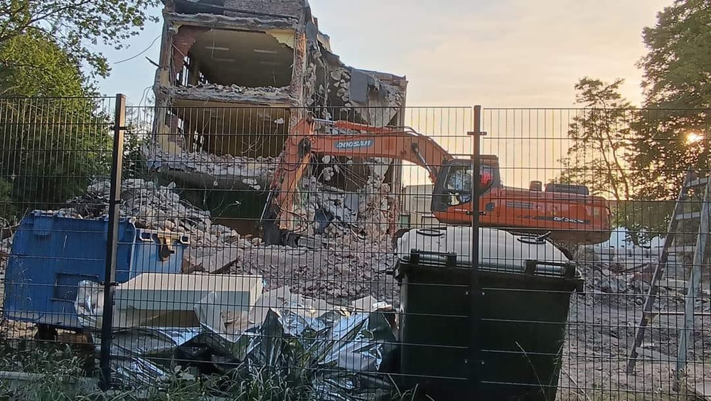 Rozbiórka starego budynku Szkoły Podstawowej nr 17 2