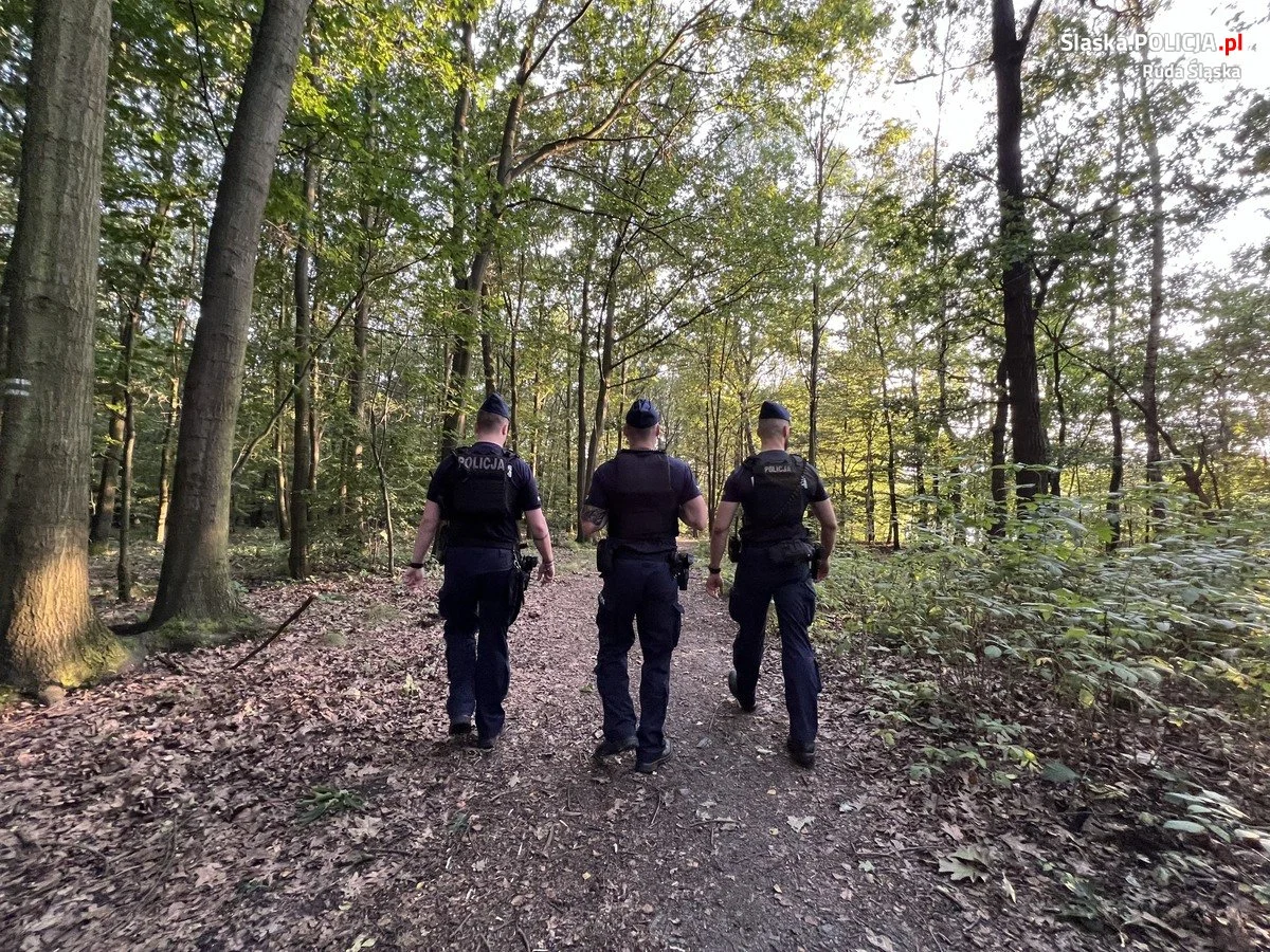 Policjanci dbają o bezpieczeństwo mieszkańców Rudy Śląskiej w czasie wakacji