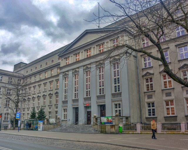 ZUS - Zakład Ubezpieczeń Społecznych