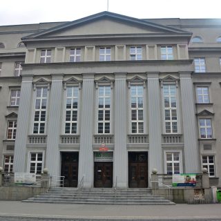 ZUS - Zakład Ubezpieczeń Społecznych