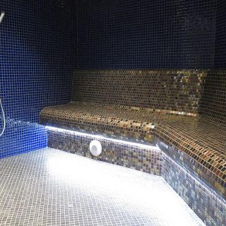 Basen - Plac Powstańców