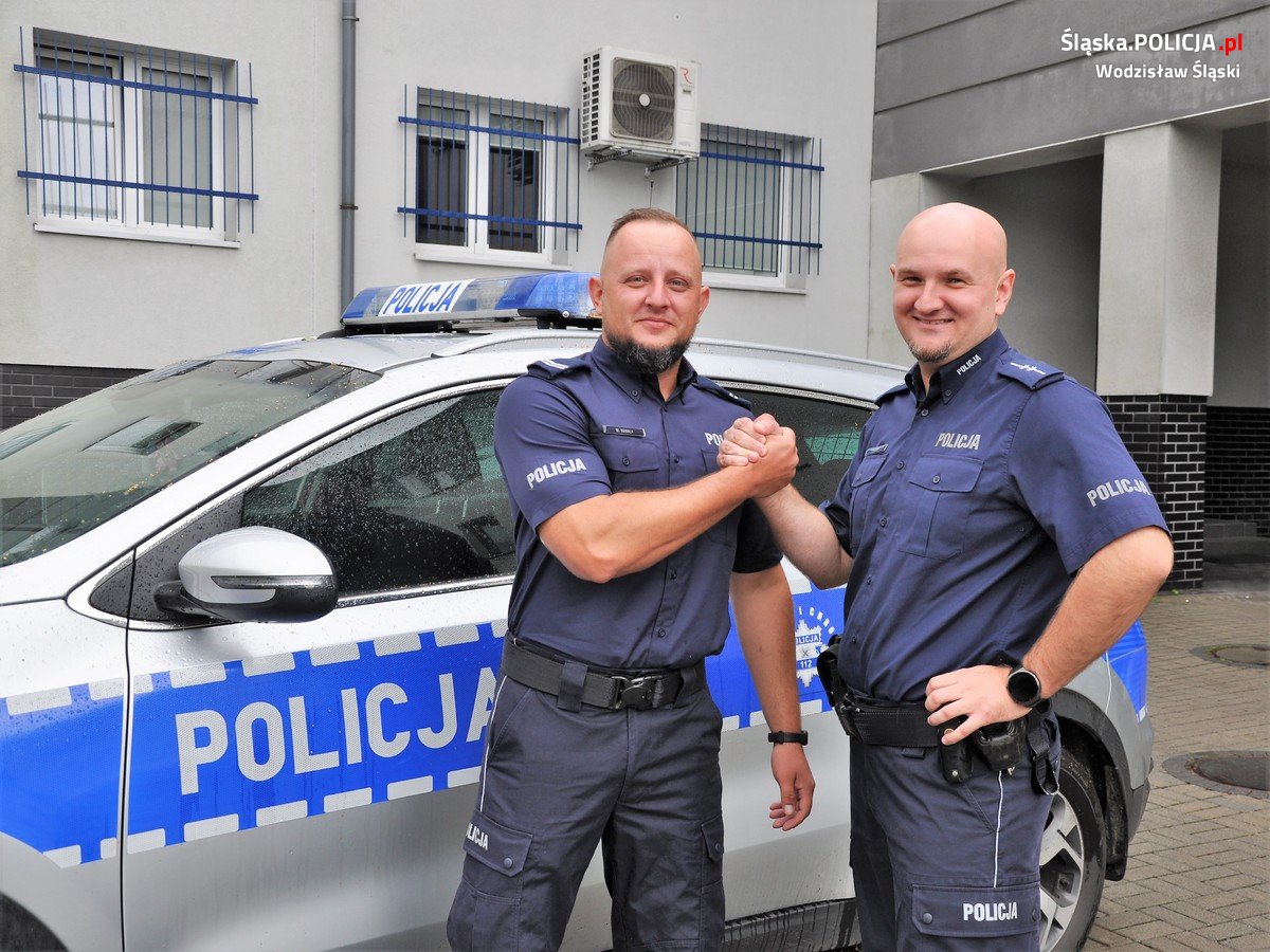 Gorzyccy policjanci uratowali rocznego chłopczyka!