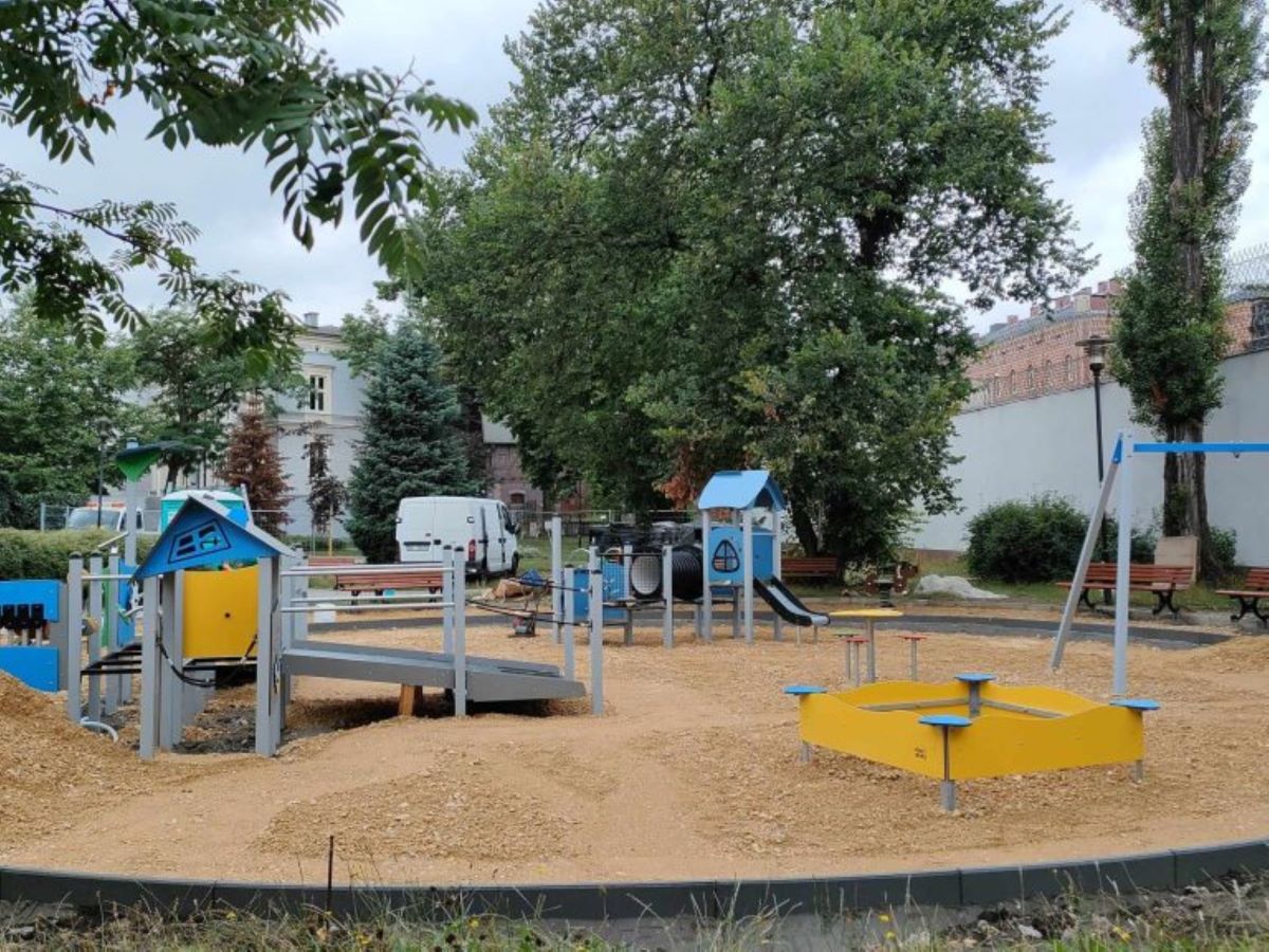 Skwer Bottrop już niebawem w nowej odsłonie! Nasadzono 400 nowych roślin