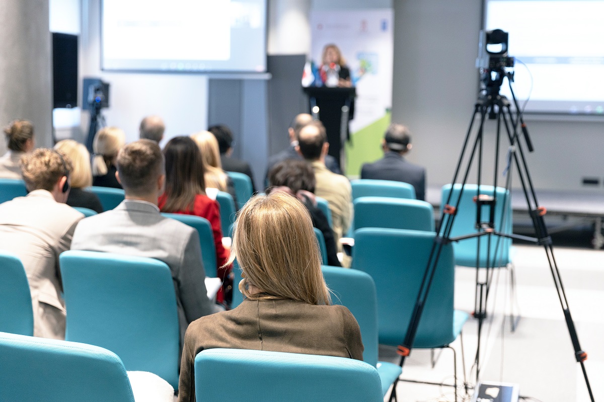 Przewodnik po organizacji konferencji w Krakowie: strategiczne planowanie i realizacja