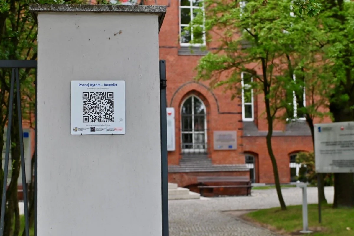 Poznaj tajemnice Grossfeldu dzięki kodom QR!