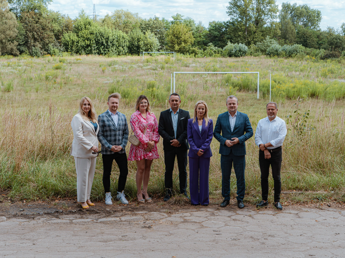 W miejscu dawnego stadionu w Klimontowie powstanie kryte boisko warte 14 mln zł!