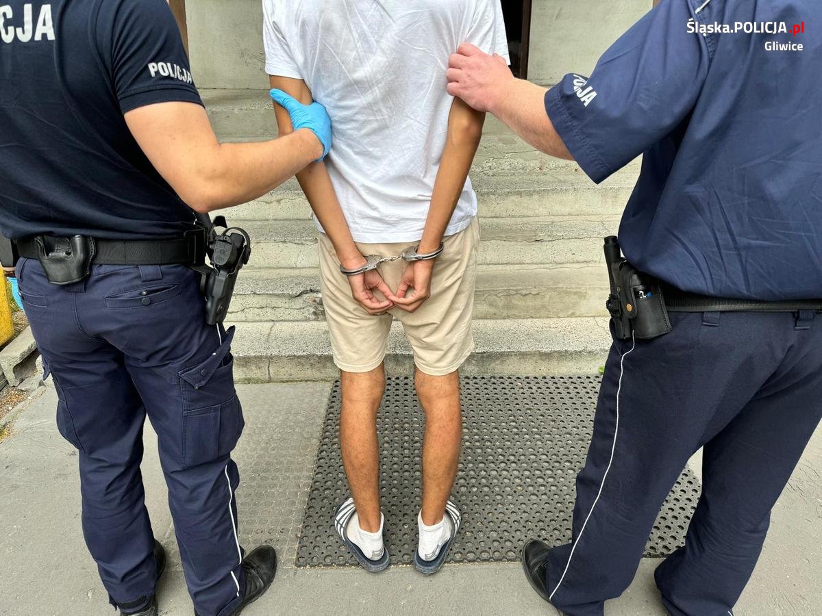 Policyjny pościg za nastolatkami. Padły strzały! [FILM]