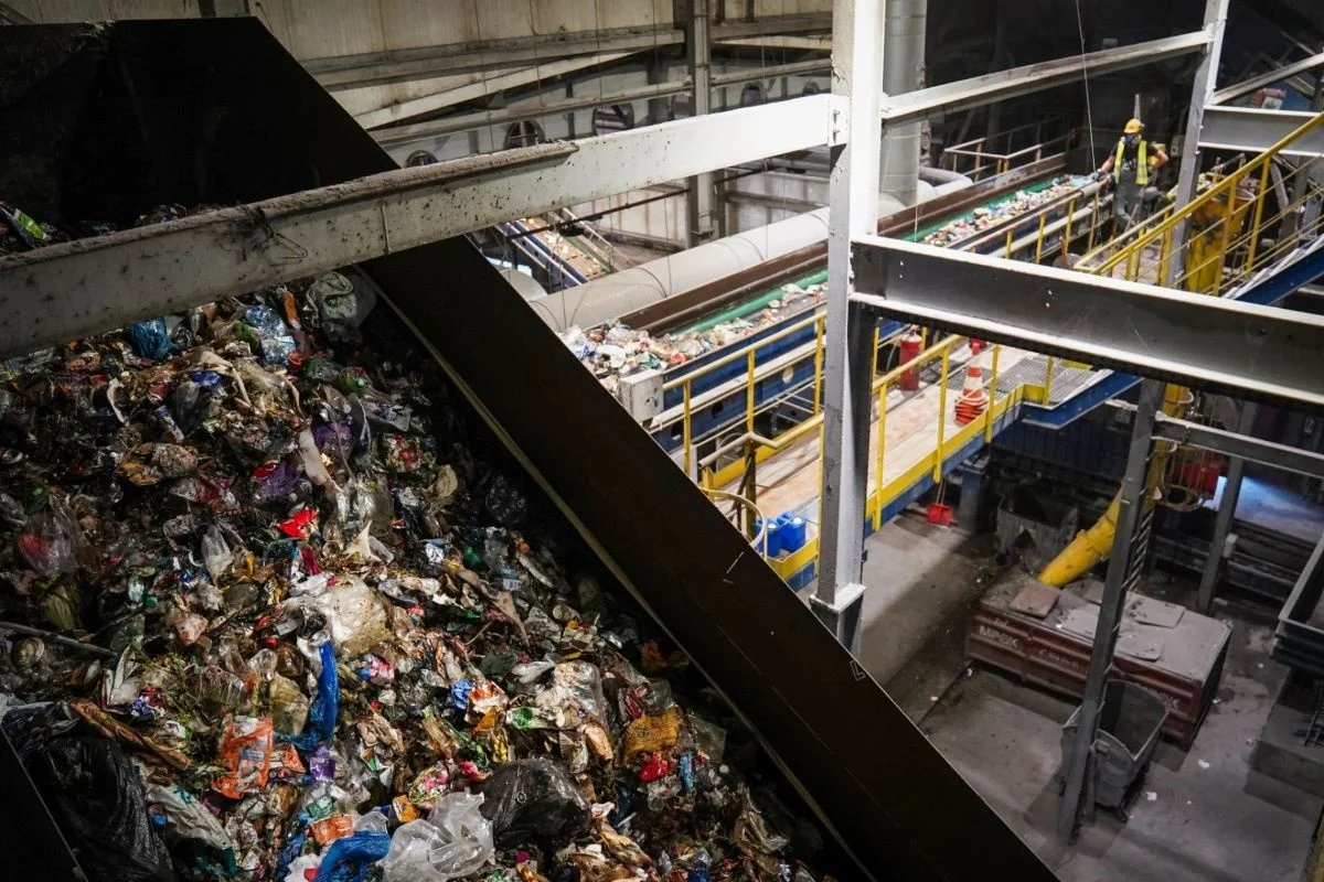 Katowice podnoszą stawkę za odbiór śmieci: Co wpłynęło na decyzję miasta?