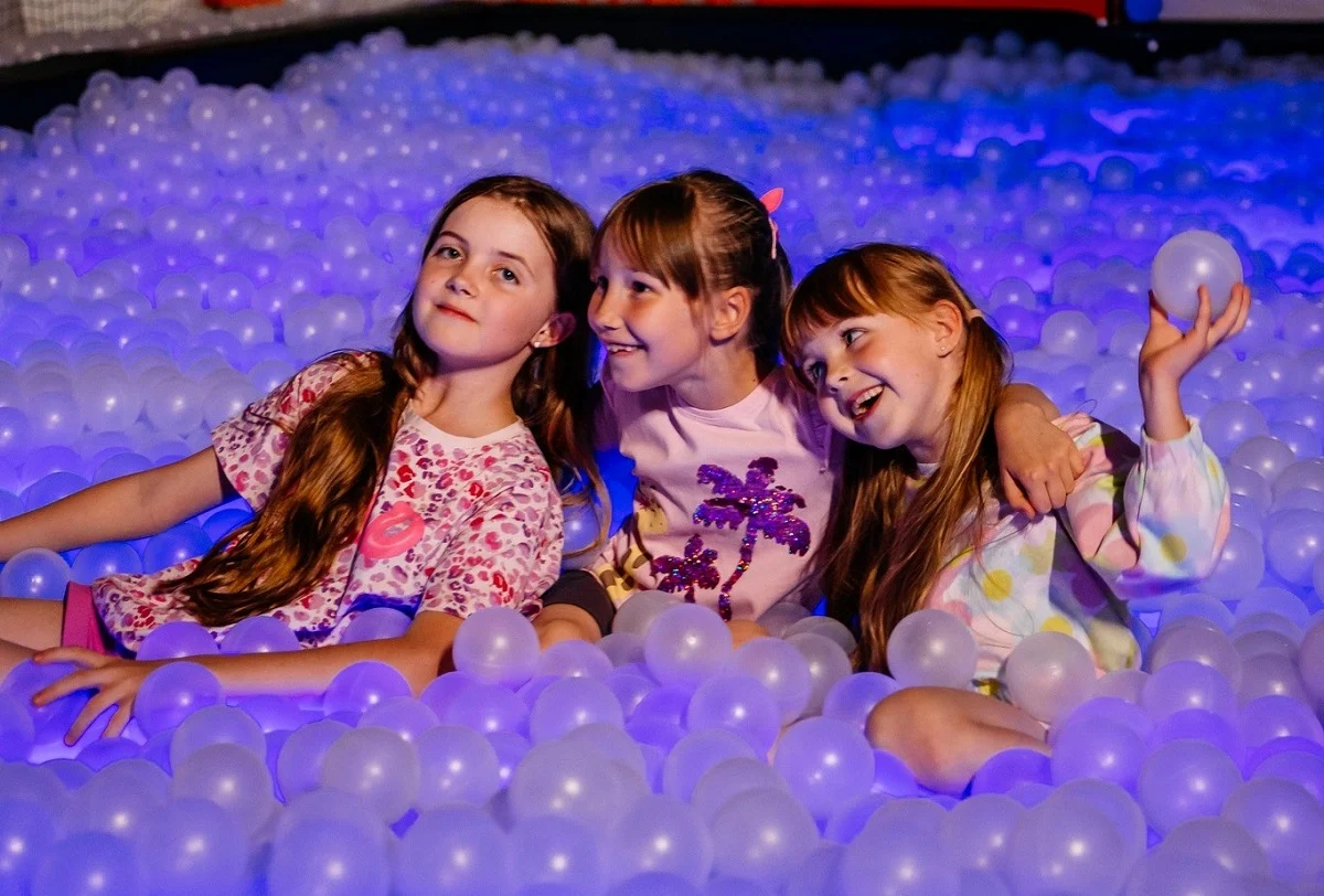 Odetchnij od upałów w klimatyzowanym miejscu pełnym zabawy! Funzeum w Gliwicach