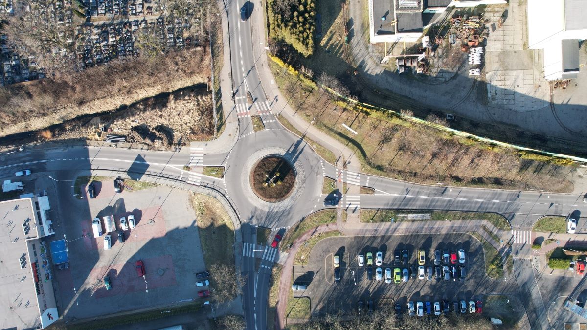 Tymczasowa organizacja ruchu w obrębie ronda przy Armii Krajowej i Bażantów