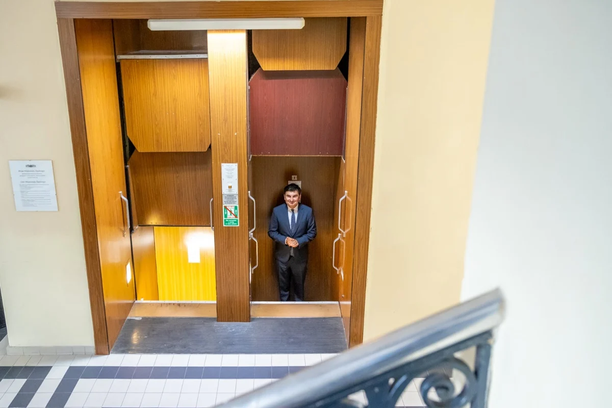 Winda paciorkowa w Urzędzie Wojewódzkim przejdzie rewitalizację!