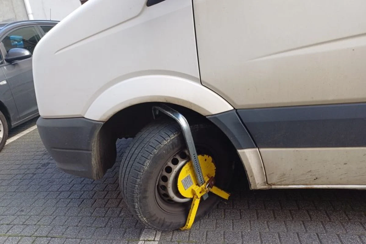 Pijany 62-letni kierowca zatrzymany przez straż miejską