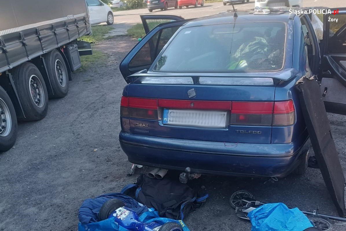 Żory: Policja zatrzymała dilerów na targowisku