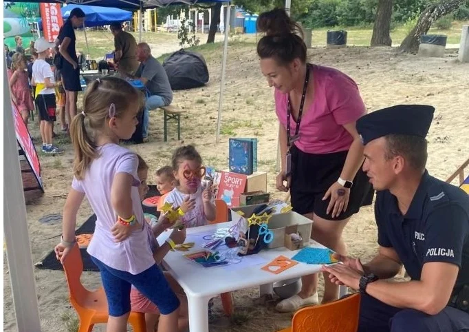 Aktywnie w Dzielnicach: Bezpieczne i sportowe lato z MOSiR Żory oraz żorską Policją