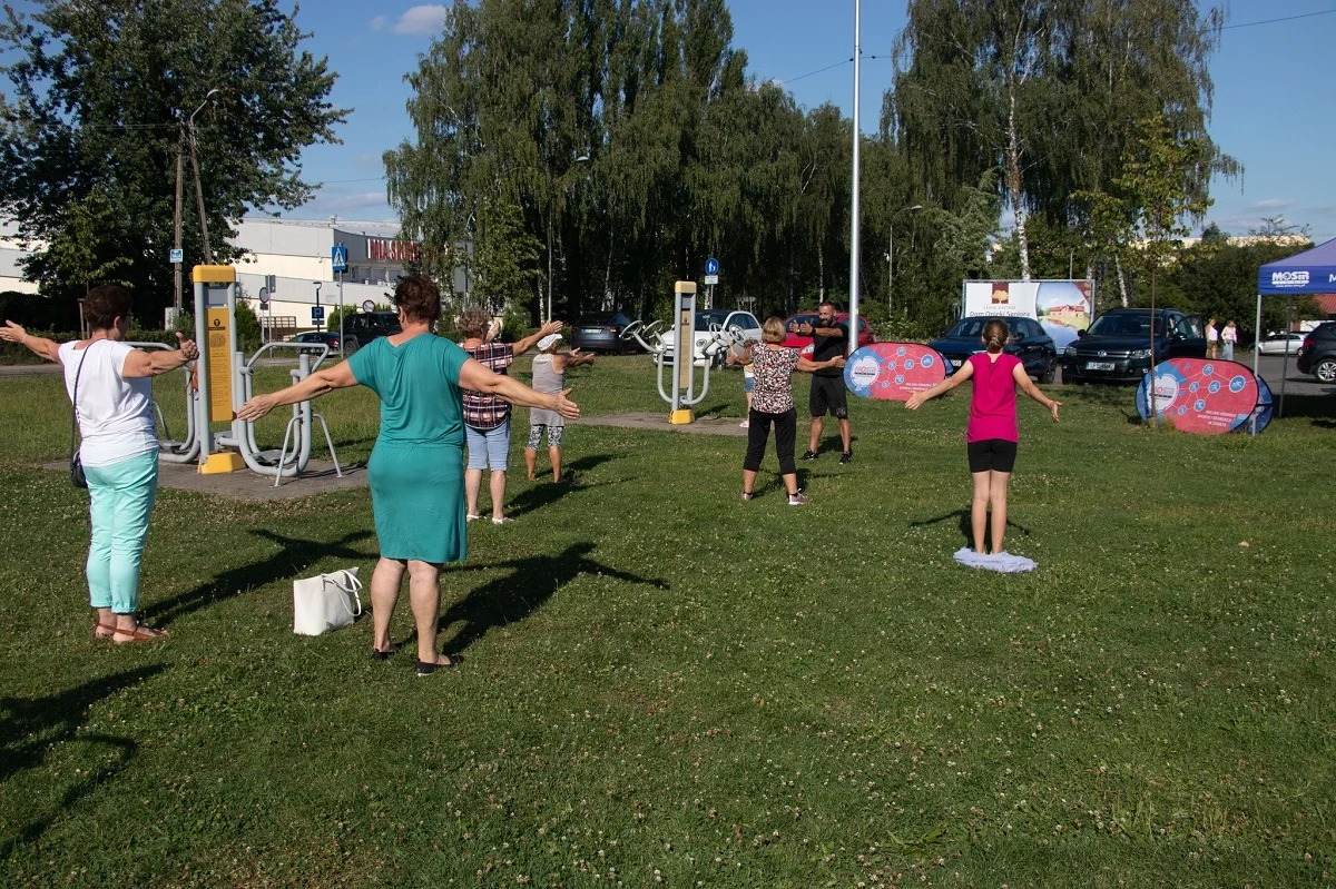 Pierwsze zajęcia na siłowni pod chmurką za nami [FOTO]