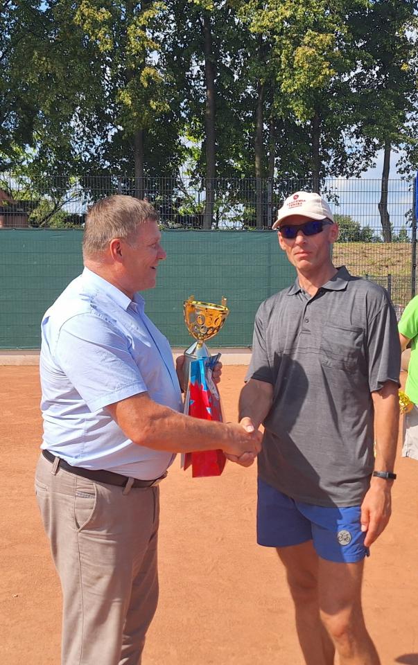 Wakacyjny Turniej Tenisa Ziemnego 5