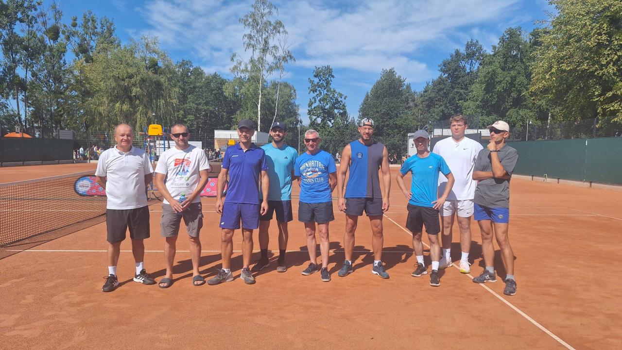 Wakacyjny Turniej Tenisa Ziemnego 9