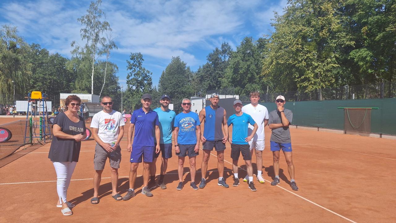 Wakacyjny Turniej Tenisa Ziemnego 11