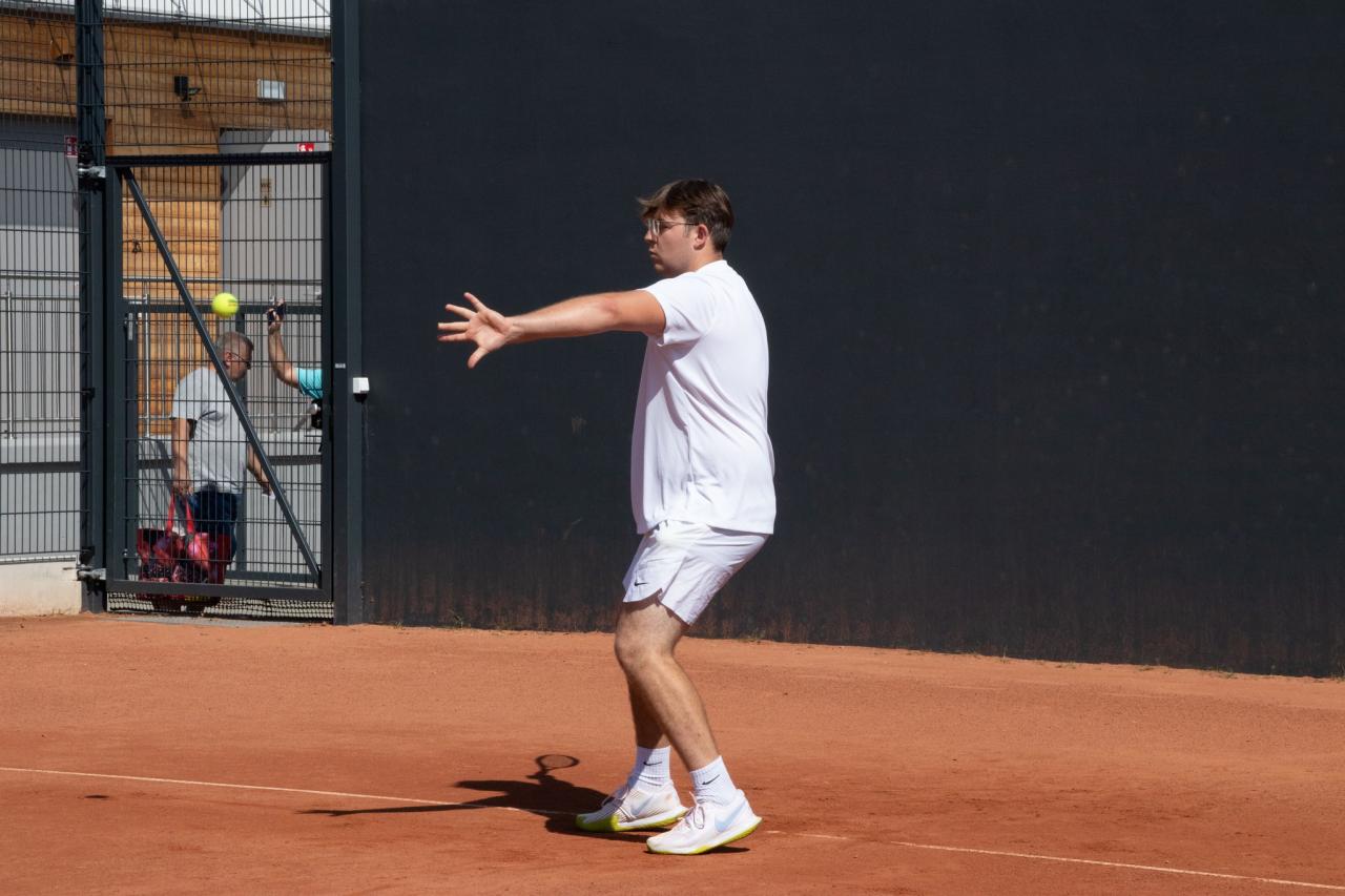 Wakacyjny Turniej Tenisa Ziemnego 13