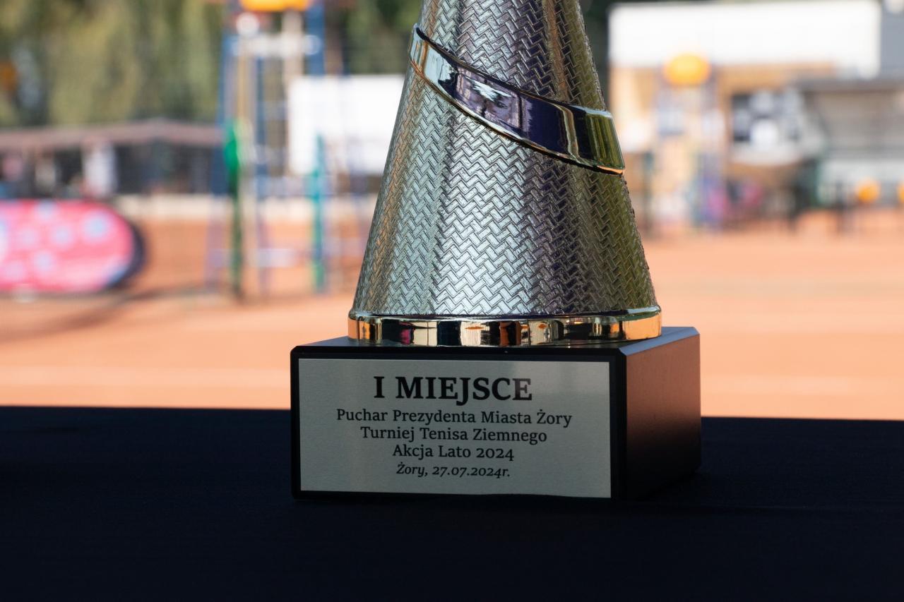 Wakacyjny Turniej Tenisa Ziemnego 18