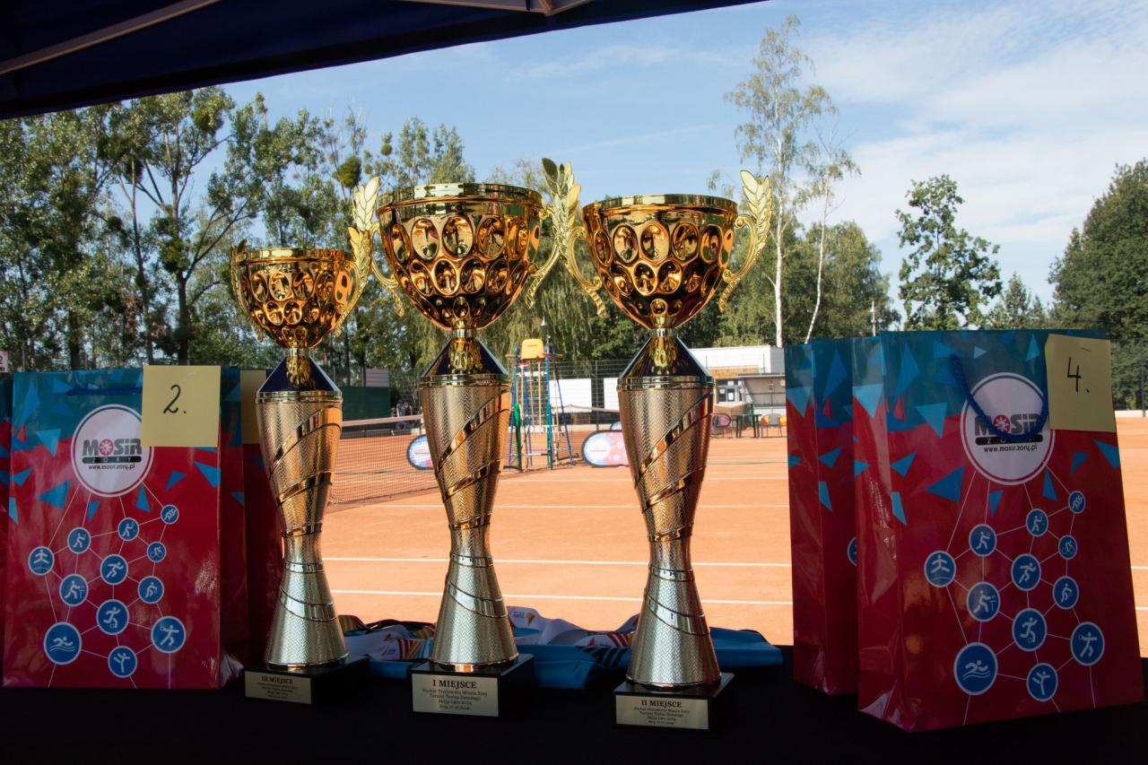 Wakacyjny Turniej Tenisa Ziemnego 27