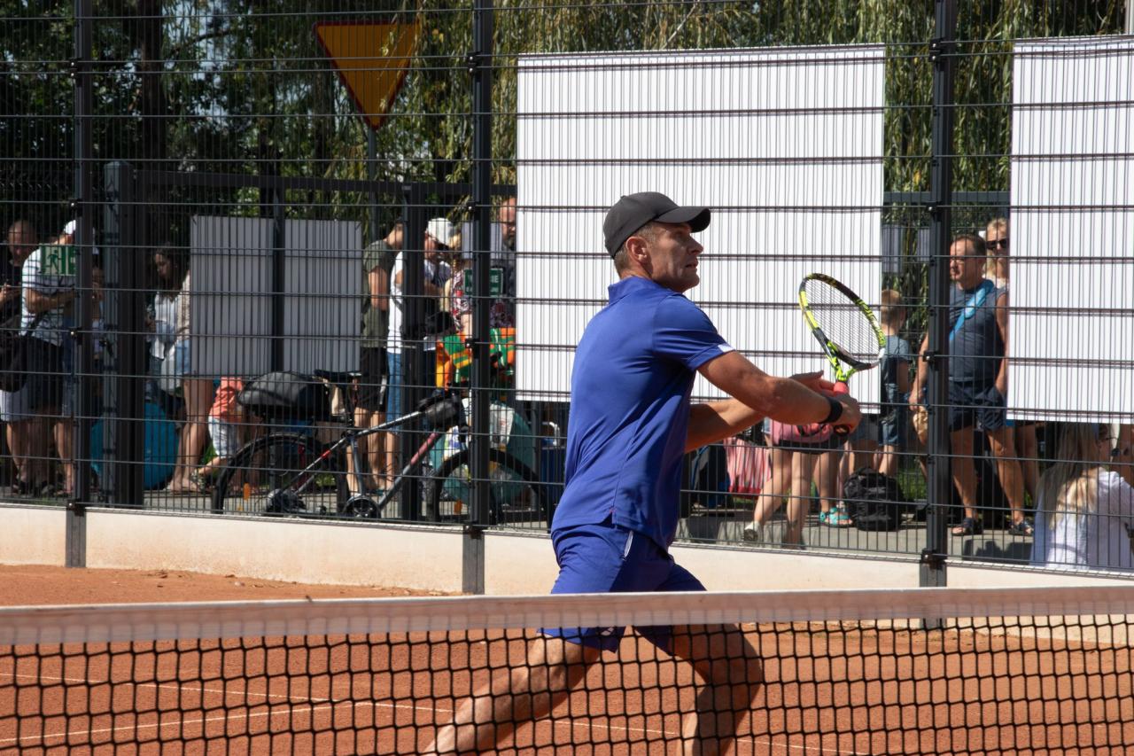 Wakacyjny Turniej Tenisa Ziemnego 40