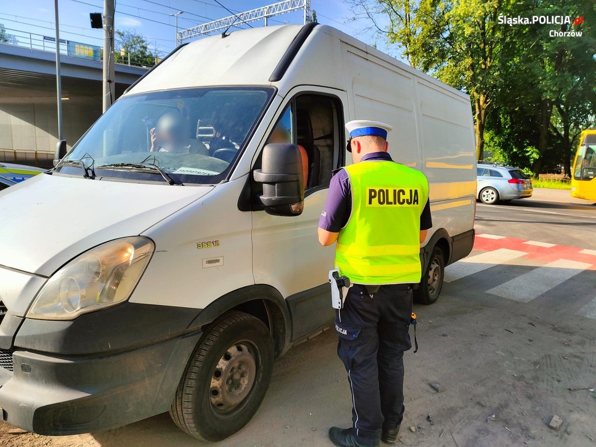 60-latek ze Świętochłowic oraz dwóch mieszkańców Chorzowa na "podwójnym gazie"