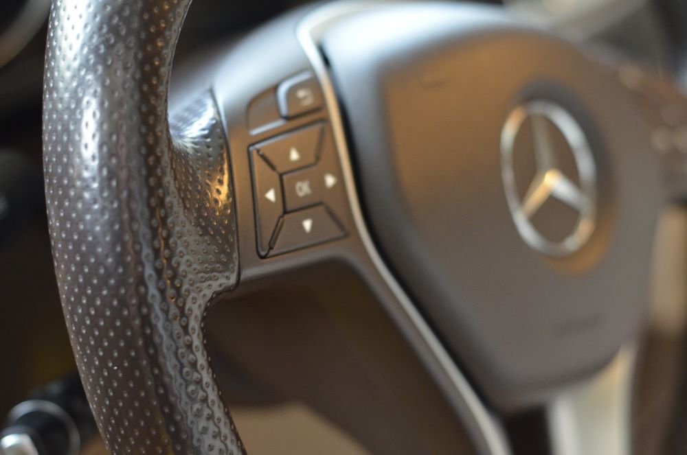 Czarna skrzynka w samochodzie! Co to oznacza dla kierowców?