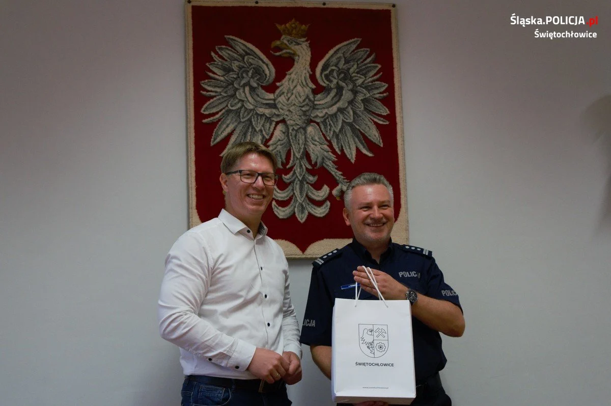 Świętochłowicka policja otrzymała nowoczesne alkomaty od miasta