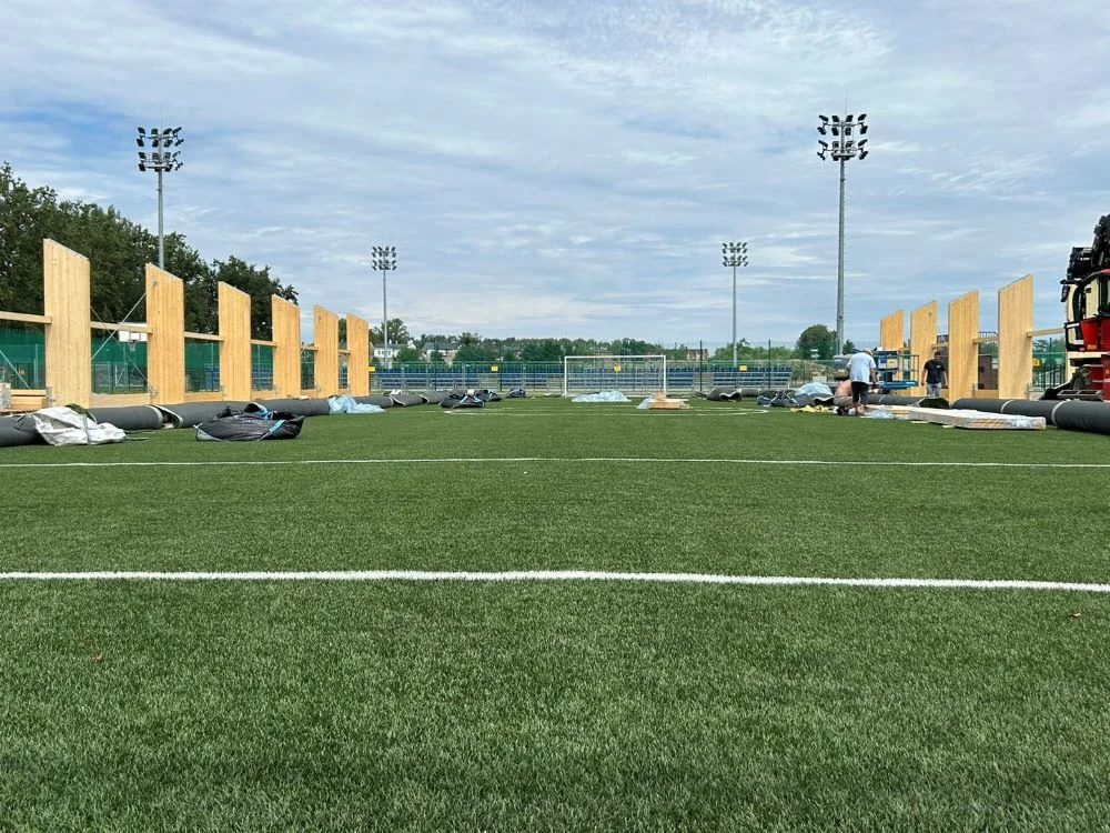 Trwa budowa zadaszenia nad boiskiem „Orlik”!