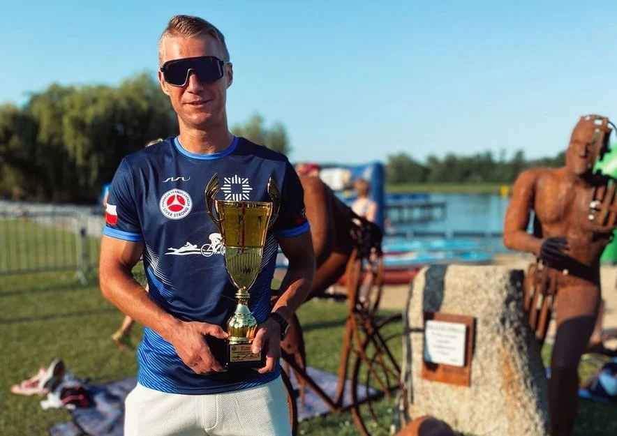 Zabrzański policjant zdobywa podium w V mistrzostwach polski policjantów w triathlonie