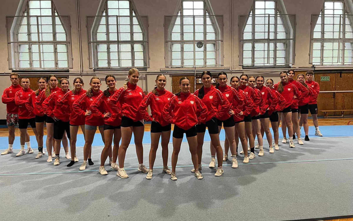 Srebrny medal na Mistrzostwach Europy dla Energy Cheerleaders